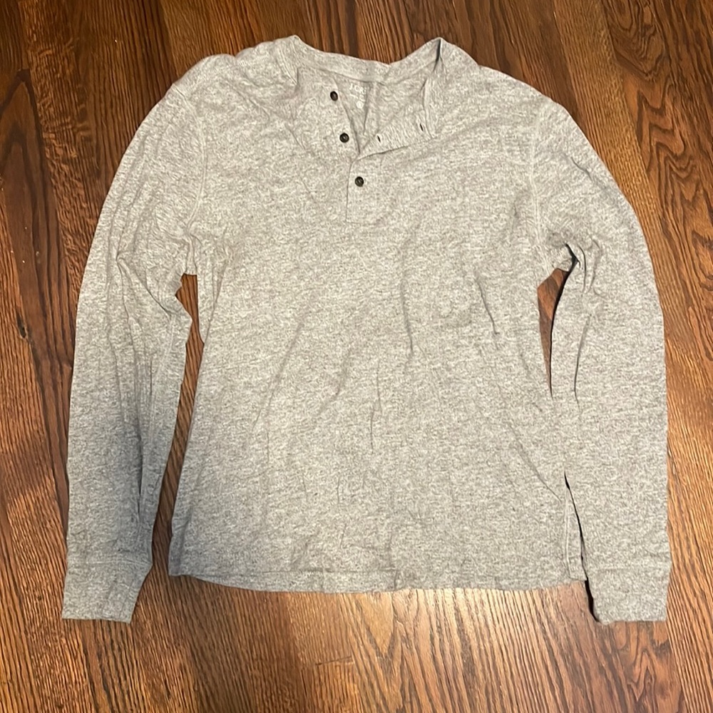 J Crew - Long Sleeve Henley - Light Gray Color - Like New, no tags